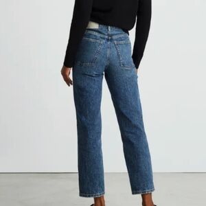 New Everlane 90's Way High Jeans. Size 32. Perfect Condition.